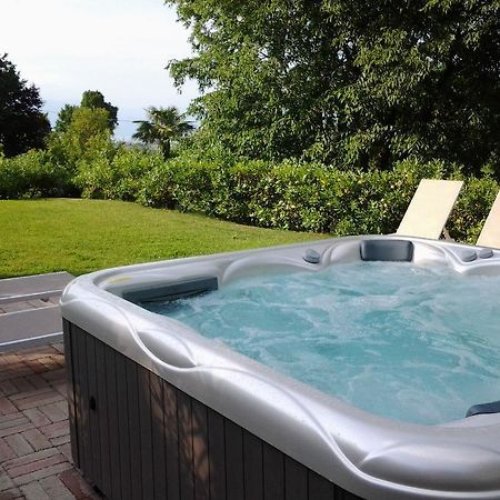 Casal Del Pigno Bed & Breakfast Пескиера дел Гарда Екстериор снимка