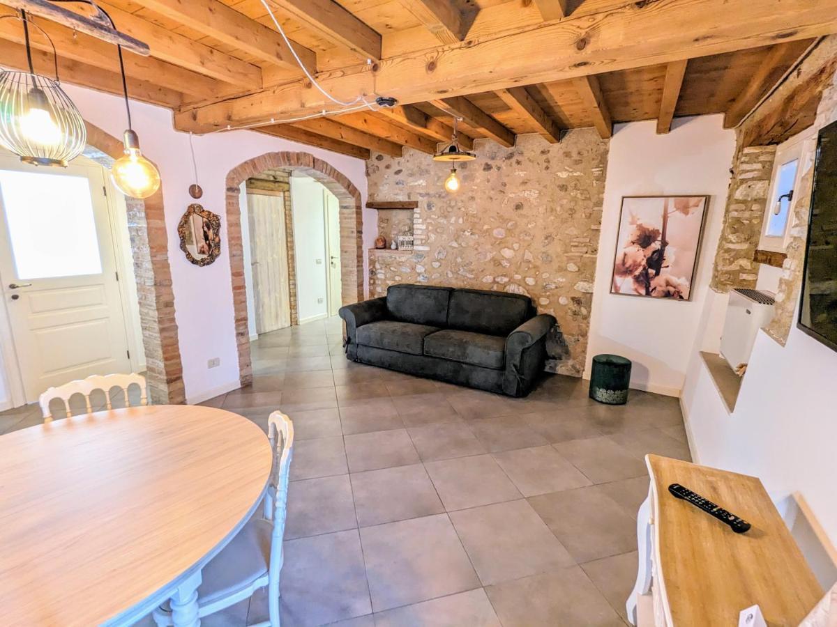 Casal Del Pigno Bed & Breakfast Пескиера дел Гарда Екстериор снимка