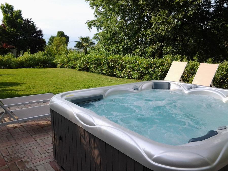 Casal Del Pigno Bed & Breakfast Пескиера дел Гарда Екстериор снимка